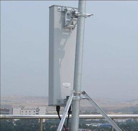 14,5dbi Zysk GSM Płaska antena o dużej gęstości Pionowa 15° / Pozioma 65°