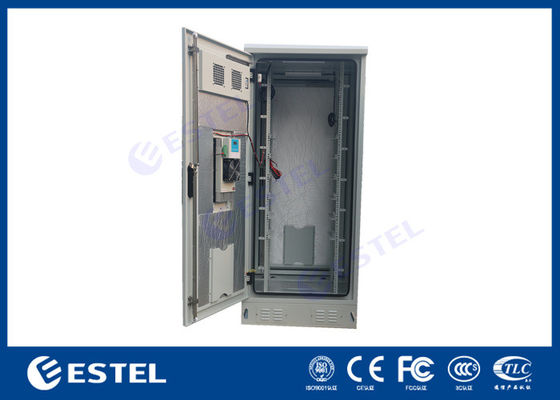 Anti Corrosion IP55 32U Outdoor Communication Cabinets For Residential Area