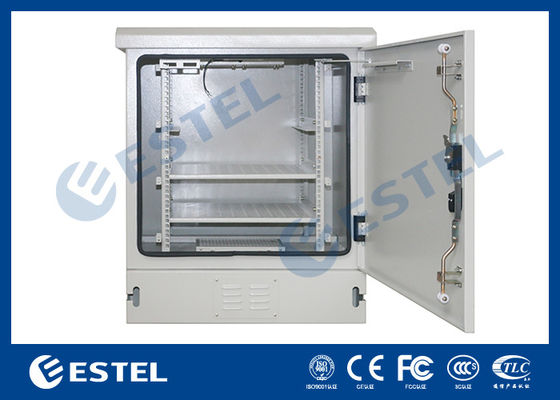 Zewnętrzna obudowa elektryczna z pojedynczą ścianą z zabezpieczeniem naściennym / na słupie i na podłodze