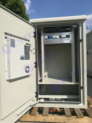 Zasilacz do montażu na słupie chłodzącym DC z 19-calowym stojakiem 21U